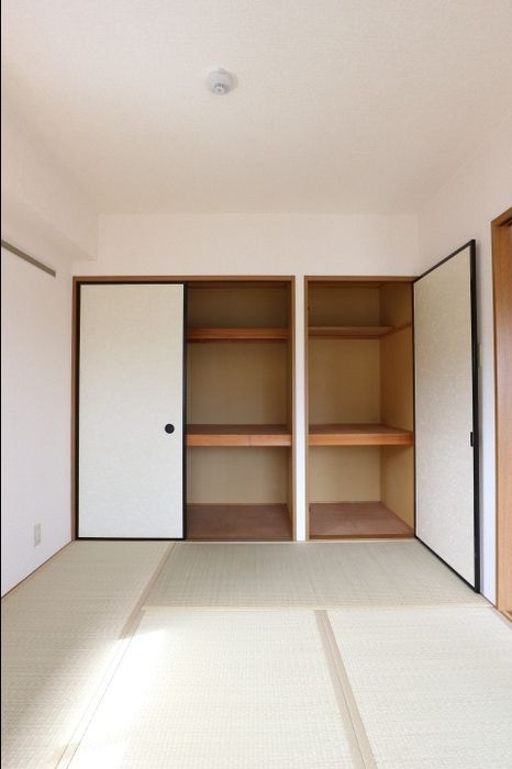 スカイヒルズ我孫子の和室|明るい和室です