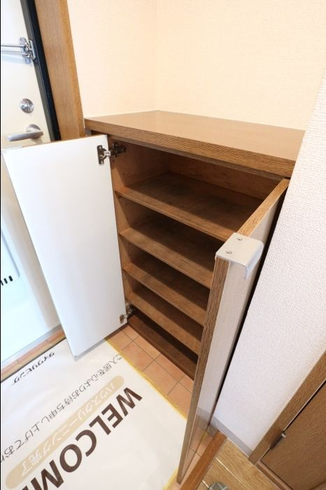 スカイヒルズ我孫子の玄関|ゆったりとした玄関です