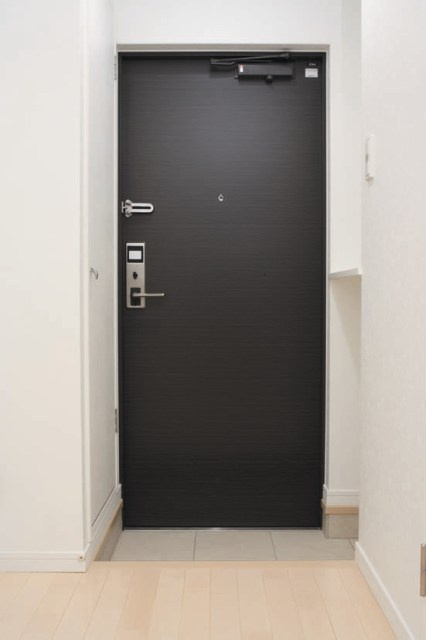 エンクレスト赤坂の玄関|毎日通る玄関はこちらです