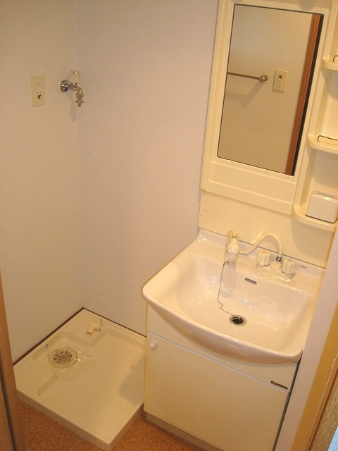 エンクレスト奈良屋の洗面所|洗面所です