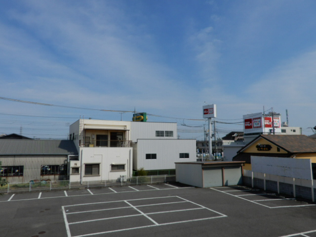 アルファビア池内の展望