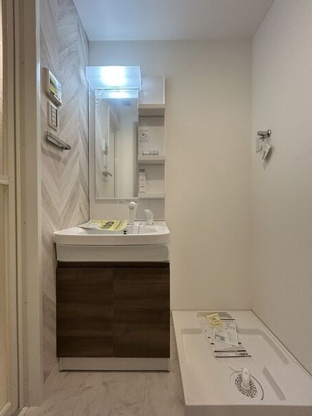 S-RESIDENCE神沢affordの洗面所