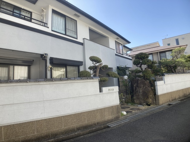 メゾン市川の外観|外観は落ち着いています
