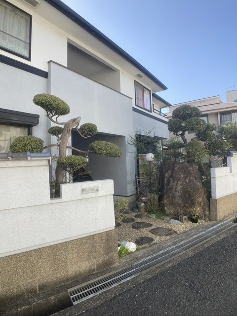 メゾン市川のエントランス|毎日通るエントランスはこのようになっています