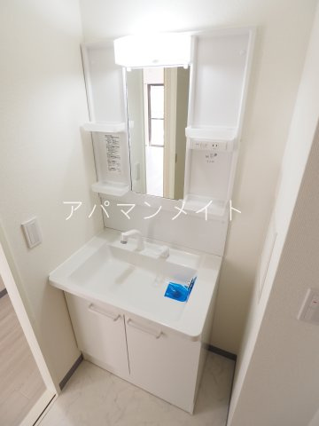 【洗面所】 | 相光マンションとつか | 洗面台です