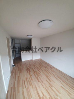 【居間・リビング】 | リガールメゾン円町 | ゆったりとした居間です