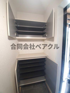 【玄関】 | リガールメゾン円町 | きれいな玄関です
