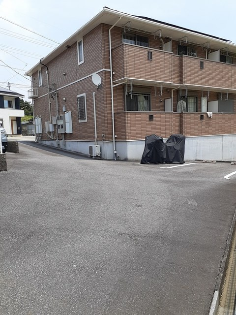 カーサ・セレノの駐車場
