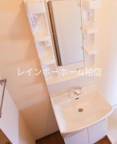 特典：仲介手数料が無料です!!の洗面所|忙しい朝には欠かせない洗面所です