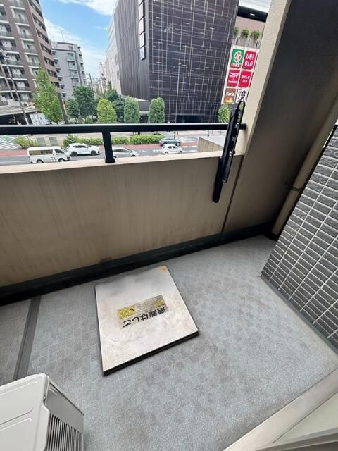 エスティメゾン亀戸のバルコニー