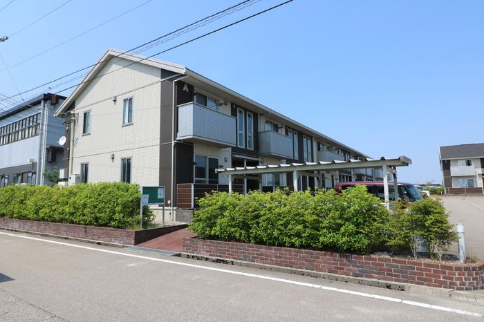 Ｄ－ｒｏｏｍ小矢部　A棟の外観