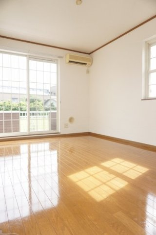 サントゥール　サウスの居間・リビング|こちらの居間で趣味の時間をお楽しみください
