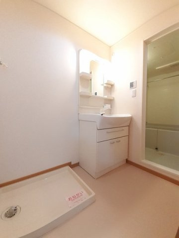 プランタンの洗面所|広い洗面スペース