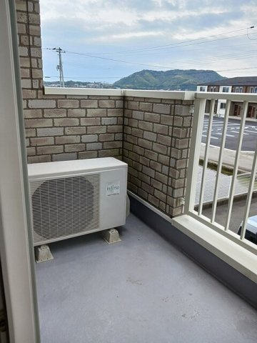 プロヴァンス　Ａのバルコニー|落ち着いた時間を過ごせるバルコニーです