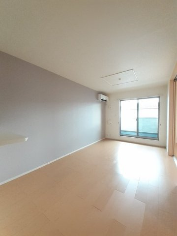 ラリュール　Ⅱの居間・リビング|居間です
