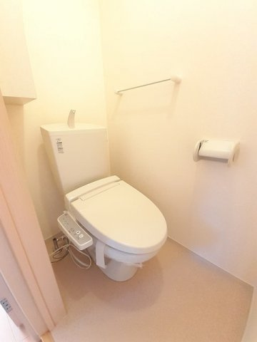 カーサ　アルベロディピノＢのトイレ|トイレもきれいです