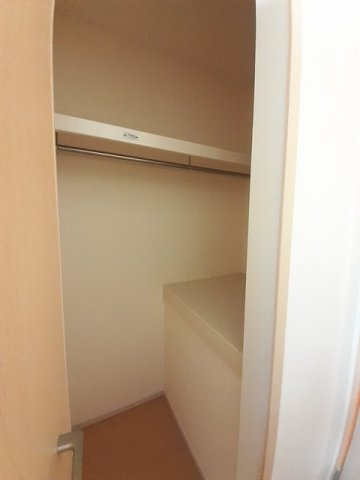 カーサ　アルベロディピノＢの収納|大きなスペースがあり、収納には困りません