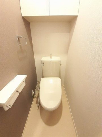 ロンシャンのトイレ|シンプルで使いやすいトイレです