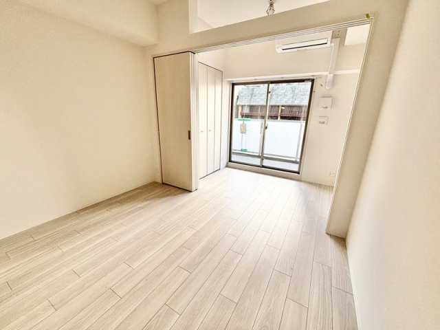 リヴェント尼崎の寝室