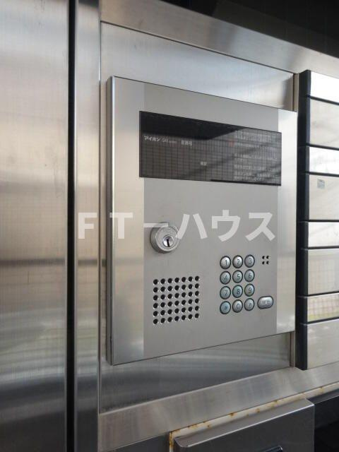 サンコスモＦのエントランス