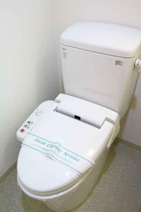 横浜市中区末吉町２丁目の賃貸マンションのトイレ