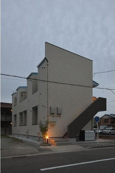 シェルト氷室のエントランス