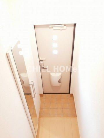 ピアチェーレ野中Ａの玄関|当社、チルホームのHPもご覧ください(^^)/物件情報多数♪