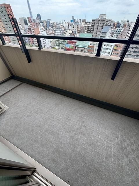 エスティメゾン亀戸のバルコニー