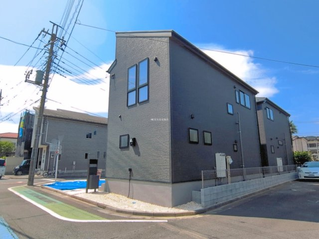 ふじみ野市元福岡１丁目の新築一戸建の前面道路含む現地写真