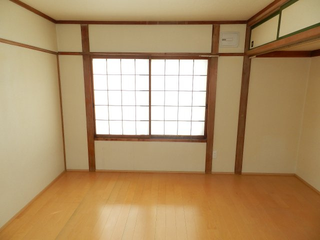 室蘭市高砂町３丁目１６-7戸建の洋室