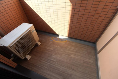 【バルコニー】 | スプランディッド新大阪キャトル