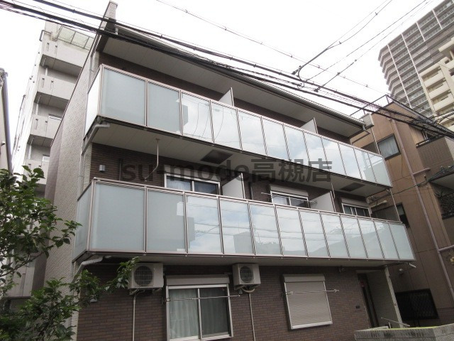 クレイノアイリス芥川の外観