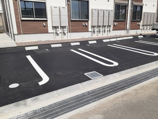 プレッソ　東加古川　Ⅰの駐車場