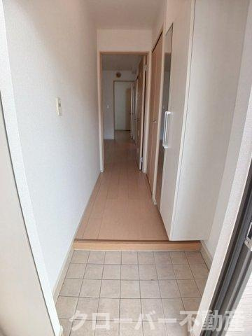 プリムローズ　ノユルの玄関