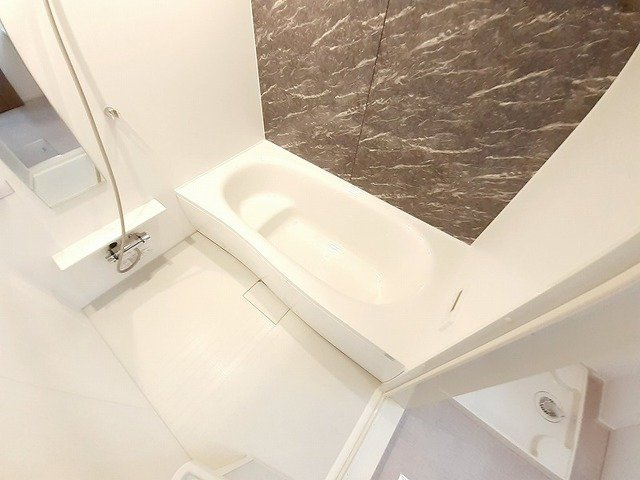 ティーダ水巻　Ｂの浴室