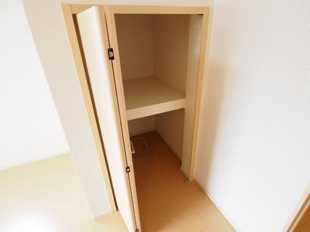 アメイジング　コートの収納