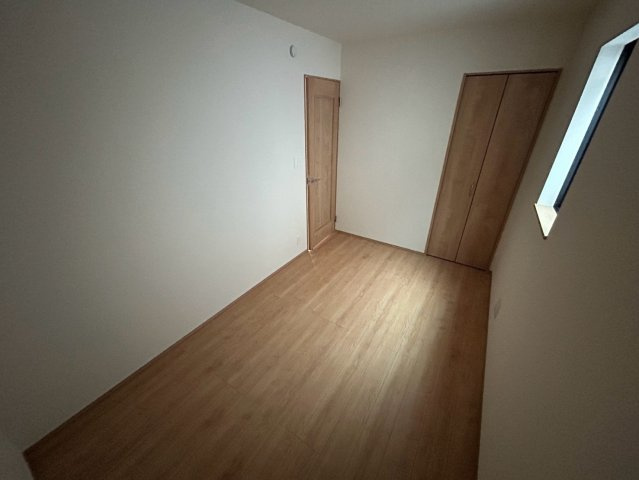 【仲介手数料無料】川口市江戸3丁目の洋室|納戸表記ですが、洋室としてご利用いただけます。