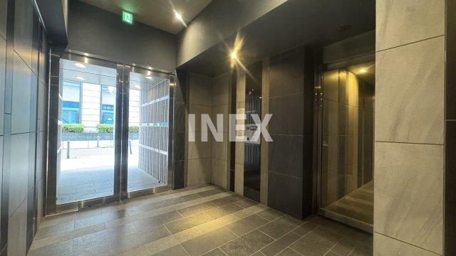 パークアクシス横濱関内ＳＱＵＡＲＥのエントランス