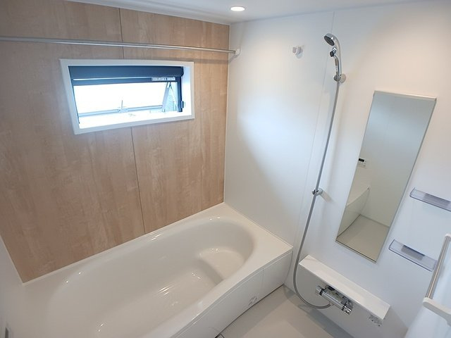 ロータス水巻２の浴室