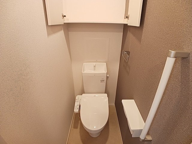 ロータス水巻２のトイレ