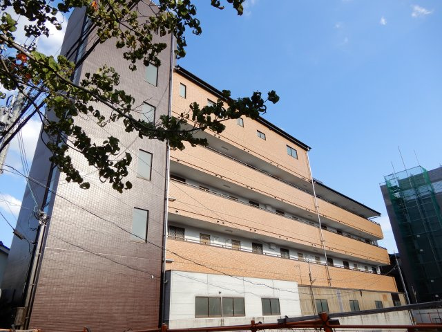 シャトー芥川の外観