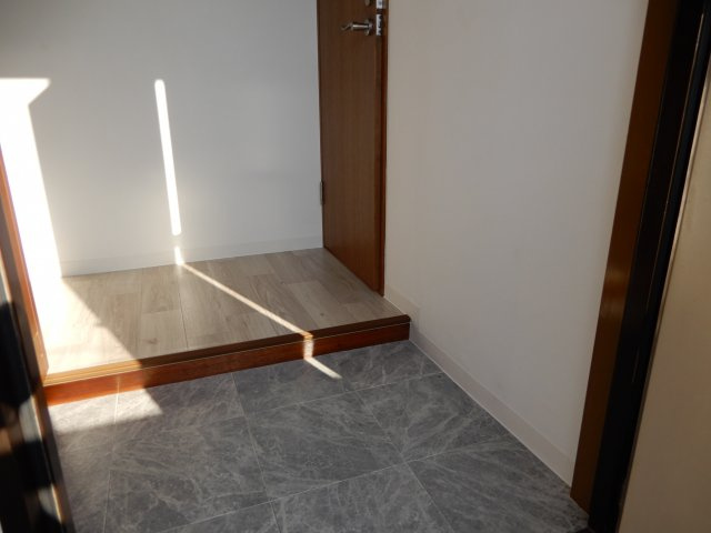 シャトー芥川の玄関