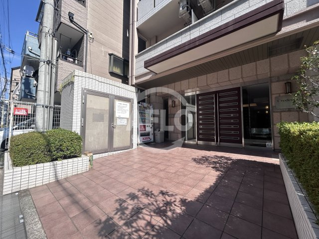 大阪市淀川区木川東４丁目の賃貸マンションのエントランス|クリーデンス新大阪　エントランス 