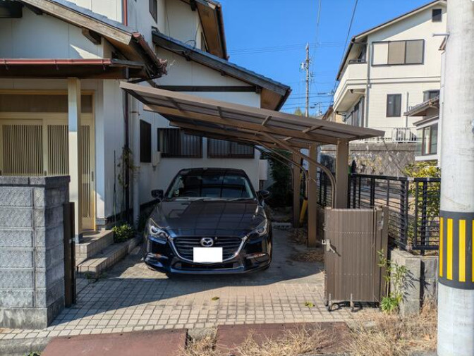 知多郡美浜町美浜緑苑2丁目　中古戸建の駐車場|駐車場です