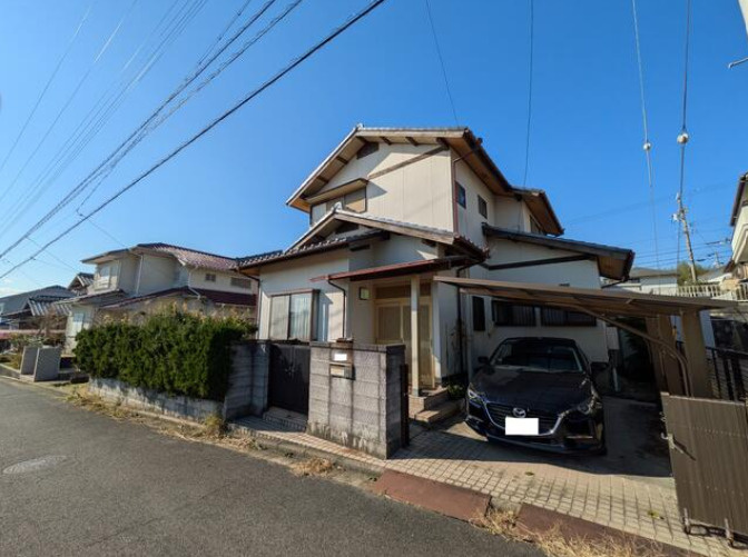 知多郡美浜町美浜緑苑2丁目　中古戸建の前面道路含む現地写真|前面道路含む現地写真です