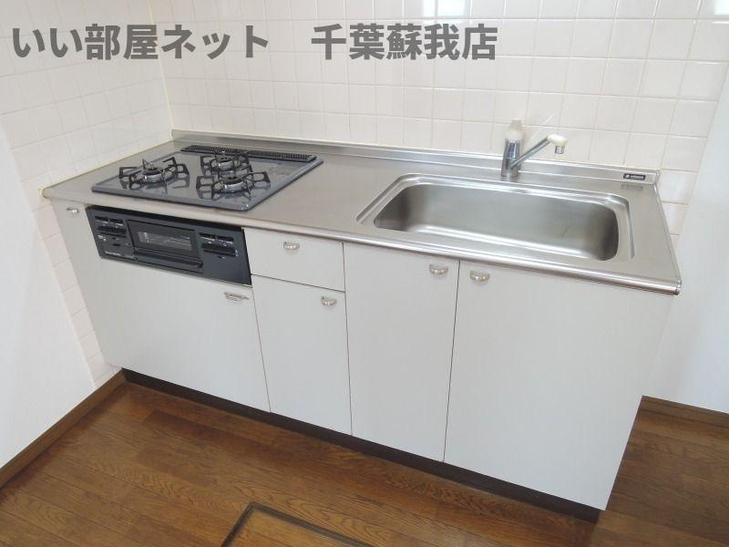 クローバーハウスのキッチン|お料理しやすいキッチンです