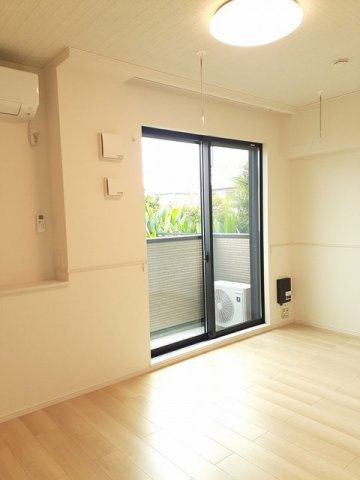 アンソレイエ　　刈谷市近郊の賃貸ならクラスホーム刈谷店の居間・リビング|リビングです