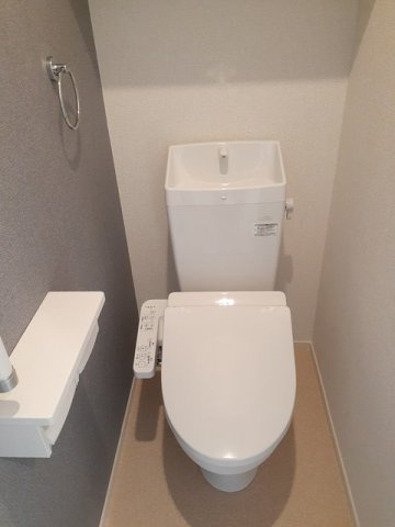 アンソレイエ　　刈谷市近郊の賃貸ならクラスホーム刈谷店のトイレ|シンプルで使いやすいトイレです