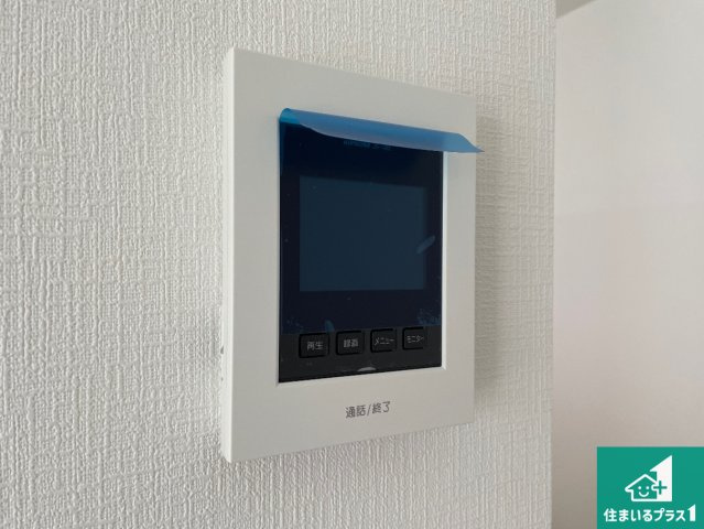 神戸市北区鈴蘭台西町　新築一戸建ての防犯設備|カラーモニターインターホン！声だけでなく来訪者の姿や顔がモニターで確認できるので、小さなお子様がいらっしゃるご家庭でも安心できます！