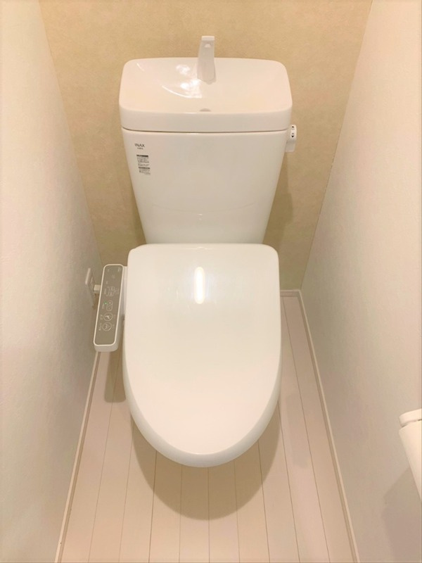 スカイウィング四つ木 のトイレ
